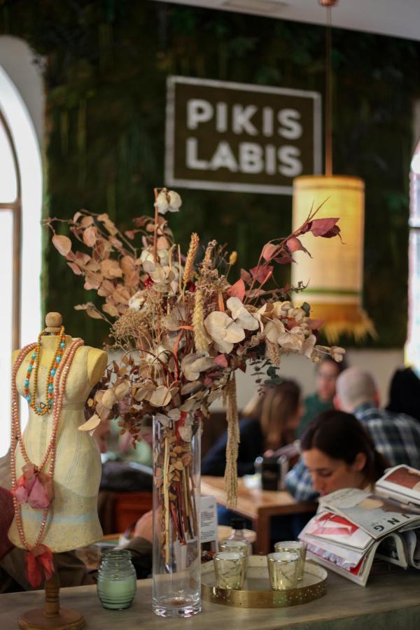 Pikis Center *