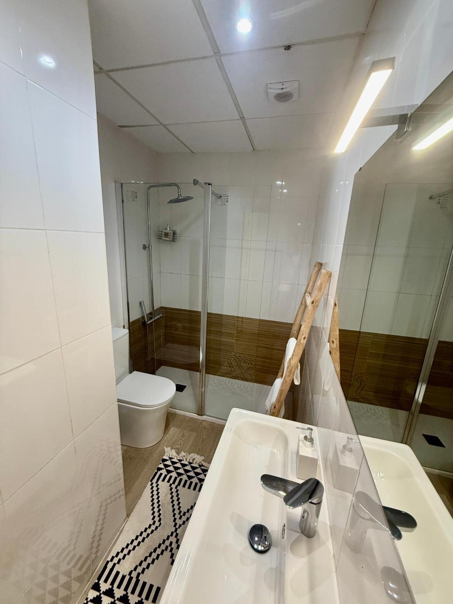 Pikis Center Apartment Seville